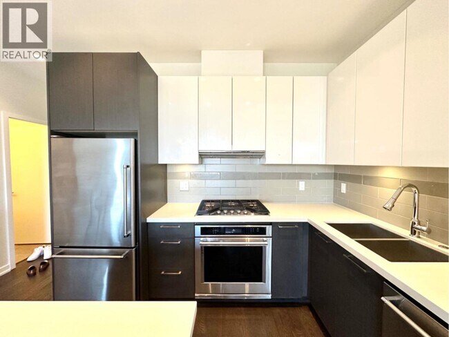 7008 River Pkwy in Richmond, BC - Building Photo - Building Photo