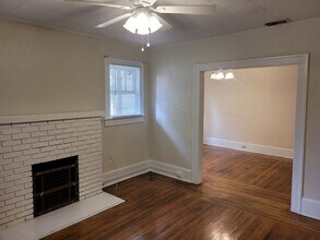 7220 Clinton St in Jacksonville, FL - Building Photo - Building Photo