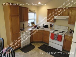 1219 Saint Albert the Great Drive in Sun Prairie, WI - Building Photo - Building Photo