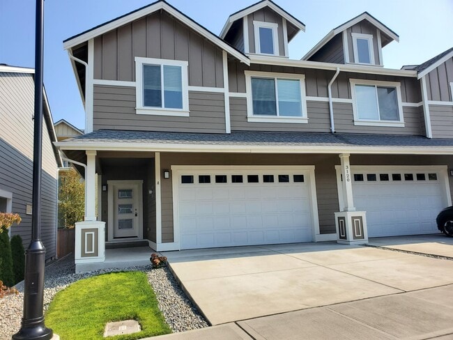 property at 3120 Ponderosa St NE