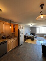 1409 N Prospect Ave, Unit #704 in Milwaukee, WI - Building Photo