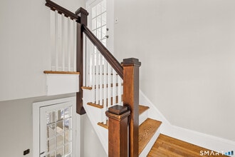 1172 New Britain Ave in West Hartford, CT - Building Photo - Building Photo