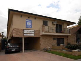 1240 W. 29th St. in Los Angeles, CA - Building Photo