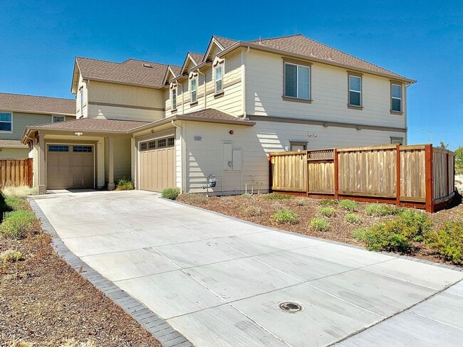 33627 Stallion St