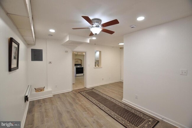 property at 1904 Calvert St NW