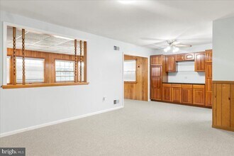 4708 Sellman Rd in Beltsville, MD - Building Photo - Building Photo