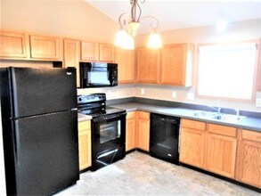 9200 Strawser St in Orient, OH - Building Photo - Building Photo