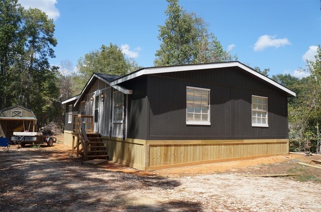 property at 650 Thousand Oaks