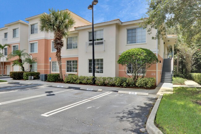 property at 2111 Myrtlewood Cir E