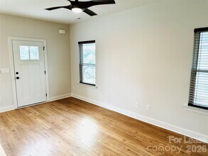 521 N Linwood Ave in Charlotte, NC - Building Photo - Building Photo