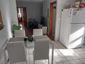 4 Union Ave, Unit 1 in Everett, MA - Building Photo - Building Photo