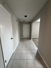 5667 Heathwood Ct in Virginia Beach, VA - Building Photo - Building Photo