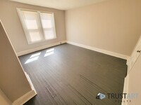 4839 Merion Ave photo'