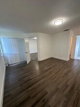 2501 NW 56th Ave in Lauderhill, FL - Building Photo - Building Photo