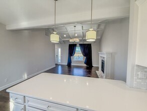 18165 N Midland Blvd in Nampa, ID - Building Photo - Building Photo