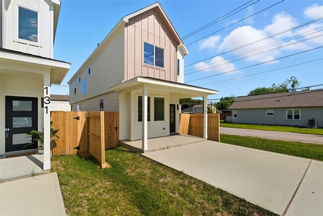 property at 135 S Virginia St