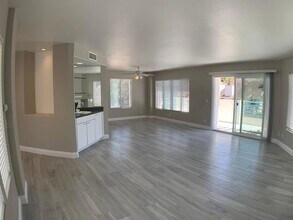 4594 Cove Dr in Carlsbad, CA - Building Photo - Building Photo