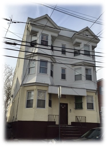 547 15th Ave in Newark, NJ - Building Photo