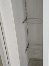 677 NE 24th St in Miami, FL - Building Photo - Building Photo