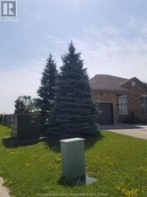 1628 Heatherglen Dr in Tecumseh, ON - Building Photo - Building Photo