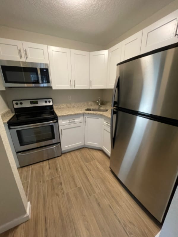 property at 3541 Montante Blvd