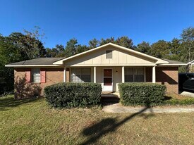 413 Kingstree Rd in North Augusta, SC - Building Photo