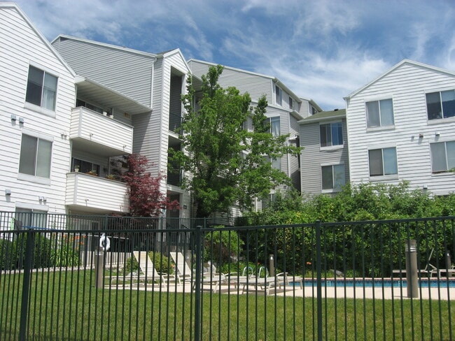 property at 543 S 900 E
