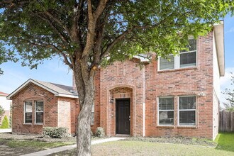8201 Montecito Dr in Denton, TX - Building Photo - Building Photo