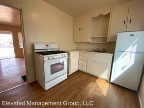 507 Adams St NE in Albuquerque, NM - Building Photo - Building Photo