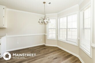 1915 Portwest Way in Hampton, GA - Foto de edificio - Building Photo