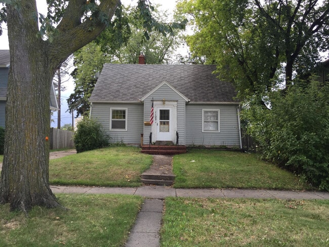 1122 14th St N in Fargo, ND - Building Photo - Building Photo