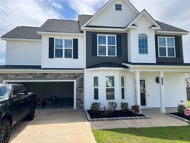 property at 152 Mineral Spg Ln