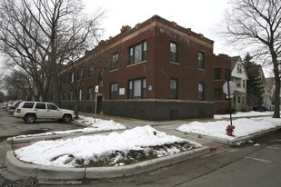 4435 N Leavitt St in Chicago, IL - Building Photo