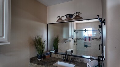 2405 Helena Ave in McAllen, TX - Building Photo - Building Photo