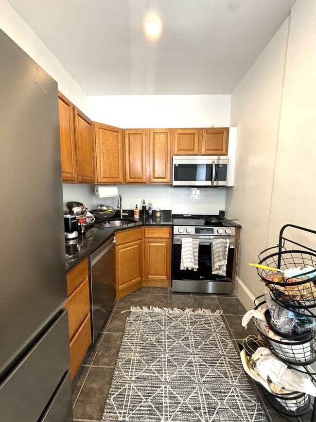 1083 Commonwealth Ave, Unit #504
