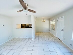 6319 Waddesdon Wood in San Antonio, TX - Building Photo - Building Photo