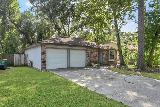 83 Summer Crest Cir in Spring, TX - Building Photo - Building Photo