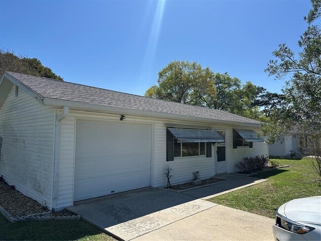 11143 SW 78th Ave in Ocala, FL - Building Photo - Building Photo