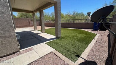 3342 N Boulder Canyon in Mesa, AZ - Foto de edificio - Building Photo