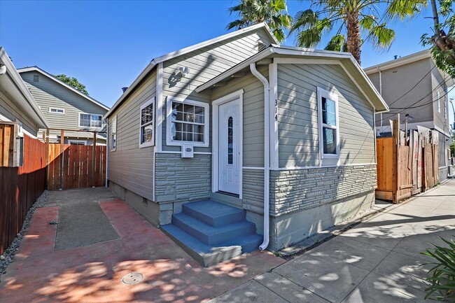 property at 314 E Julian St