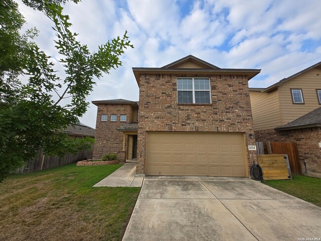 6114 Hackberry Pond