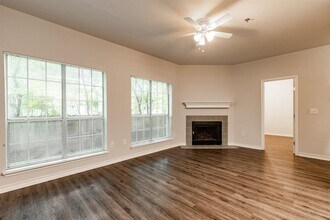 2204 San Gabriel St in Austin, TX - Building Photo - Building Photo
