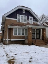 4355-4357-4357 N 28th St in Milwaukee, WI - Building Photo