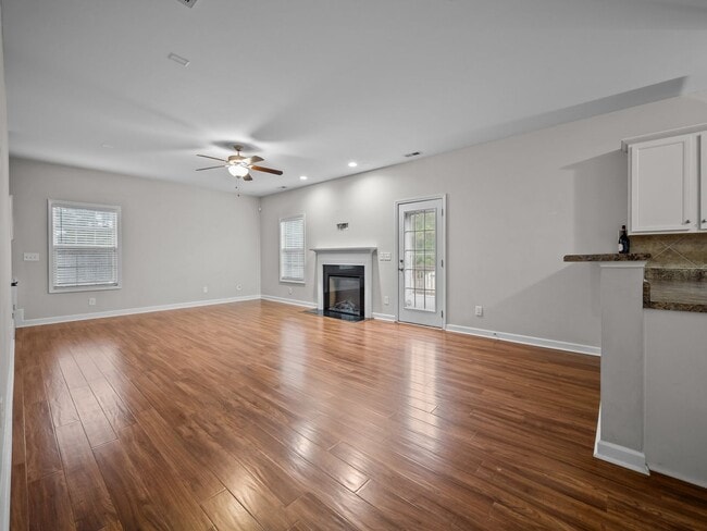 512 Pepperwood Ln in Hubert, NC - Building Photo - Building Photo