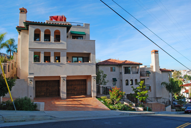 1503 Calle Mirador