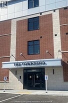 11941 Tecumseh Rd E in Tecumseh, ON - Building Photo