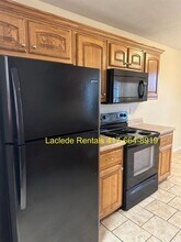 726 Hogan Dr in Lebanon, MO - Building Photo - Building Photo