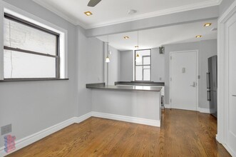 219 E 23rd St in New York, NY - Building Photo - Building Photo