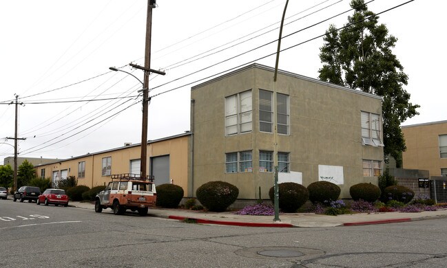 2400-2506 Magnolia St in Oakland, CA - Building Photo - Building Photo