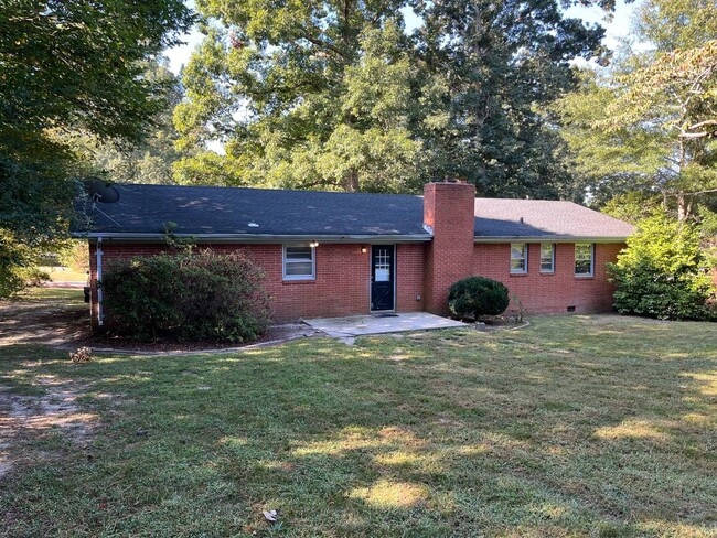 302 Satterwhite Dr in Knightdale, NC - Building Photo - Building Photo